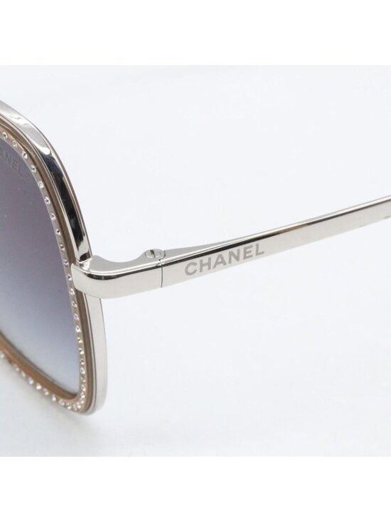 Chanel Sunglasses 475 S6 Silver Brown Eyewear main image 4